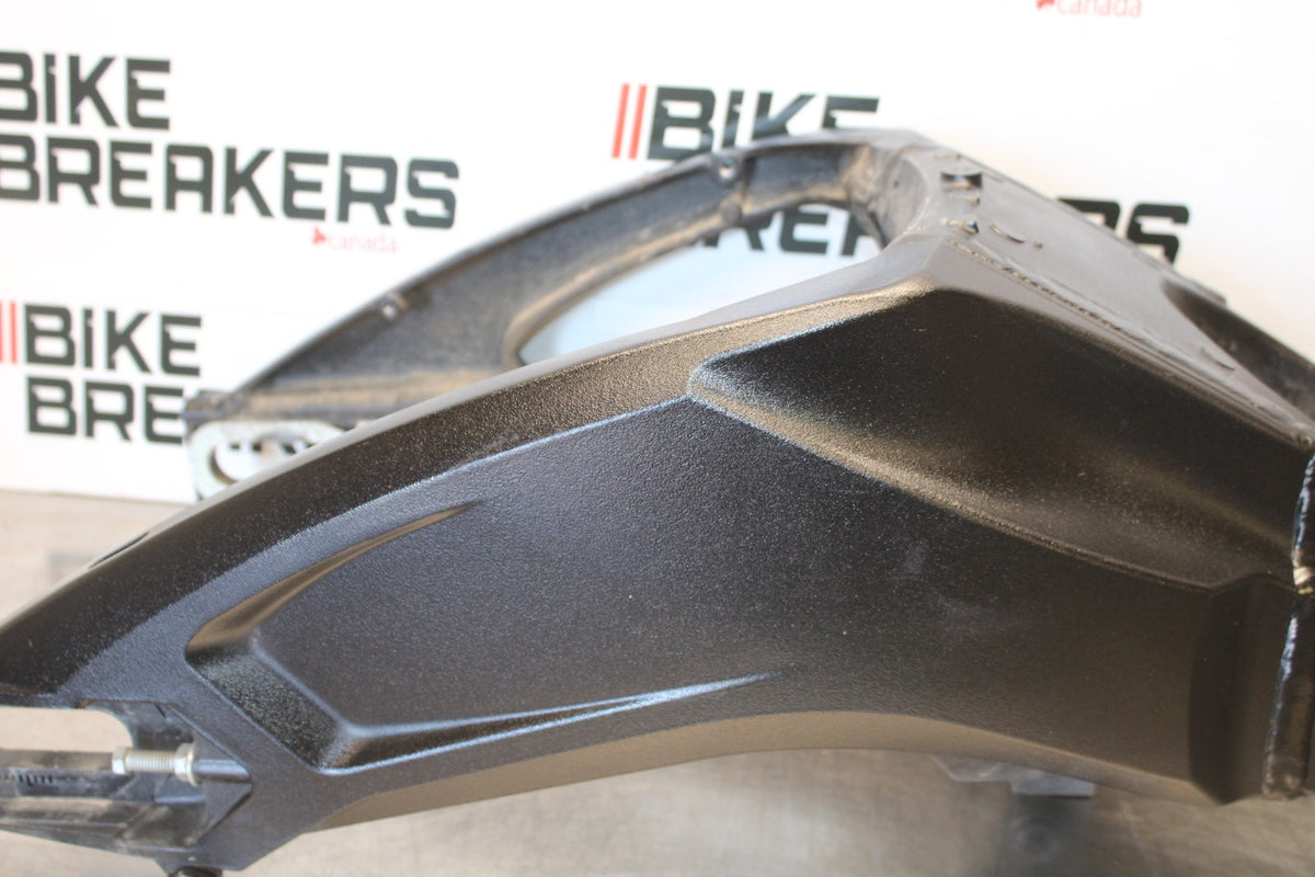 18 SUZUKI GSXR750 REAR SWINGARM BACK SUSPENSION SWING ARM BB891