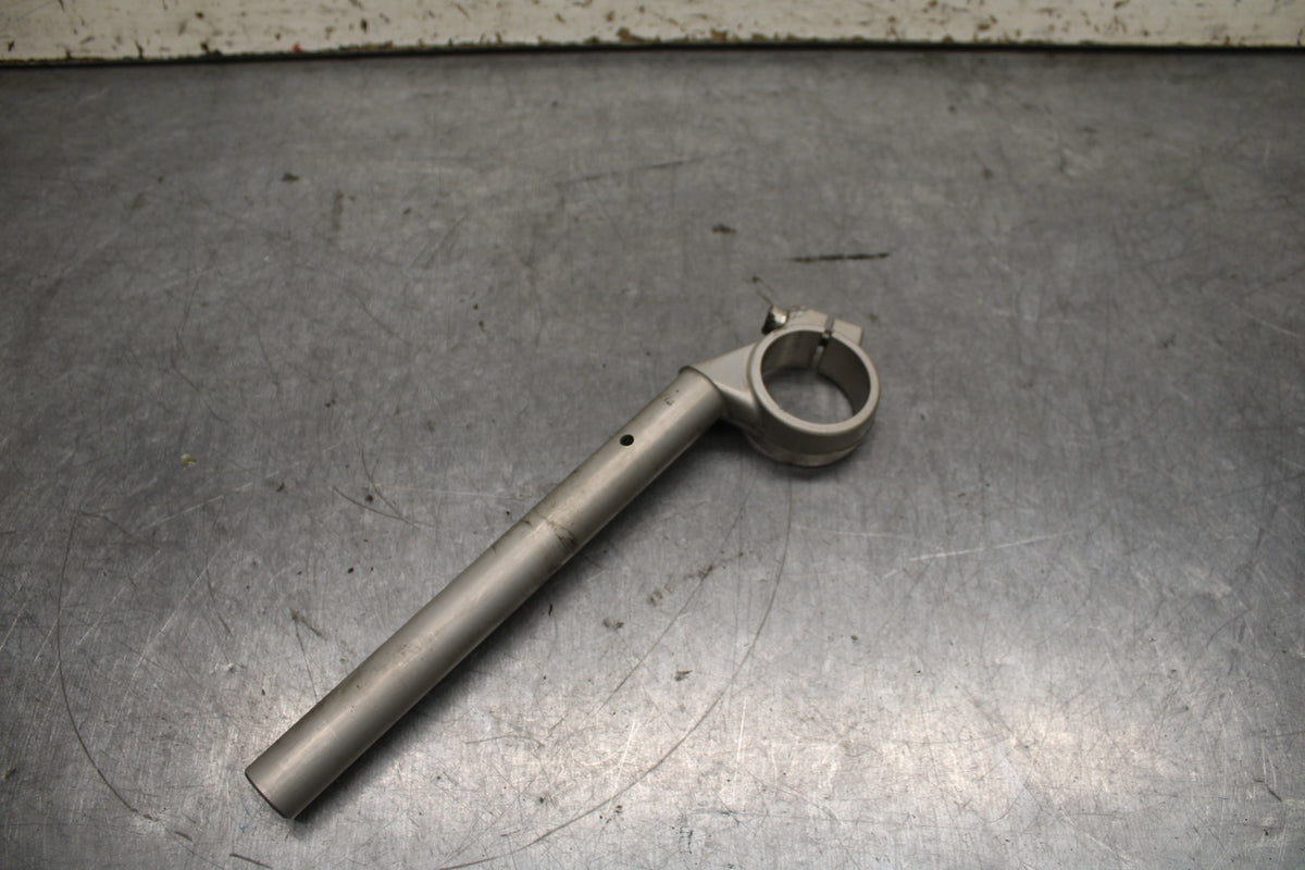 03-04 TRIUMPH DAYTONA 600 LEFT CLIP ON HANDLEBAR BB745