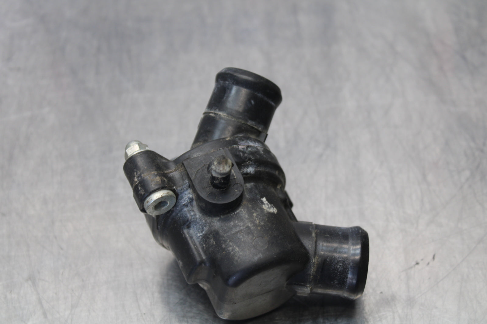 07-08 YAMAHA YZF R1 THERMOSTAT W HOUSING ASSEMBLY BB160