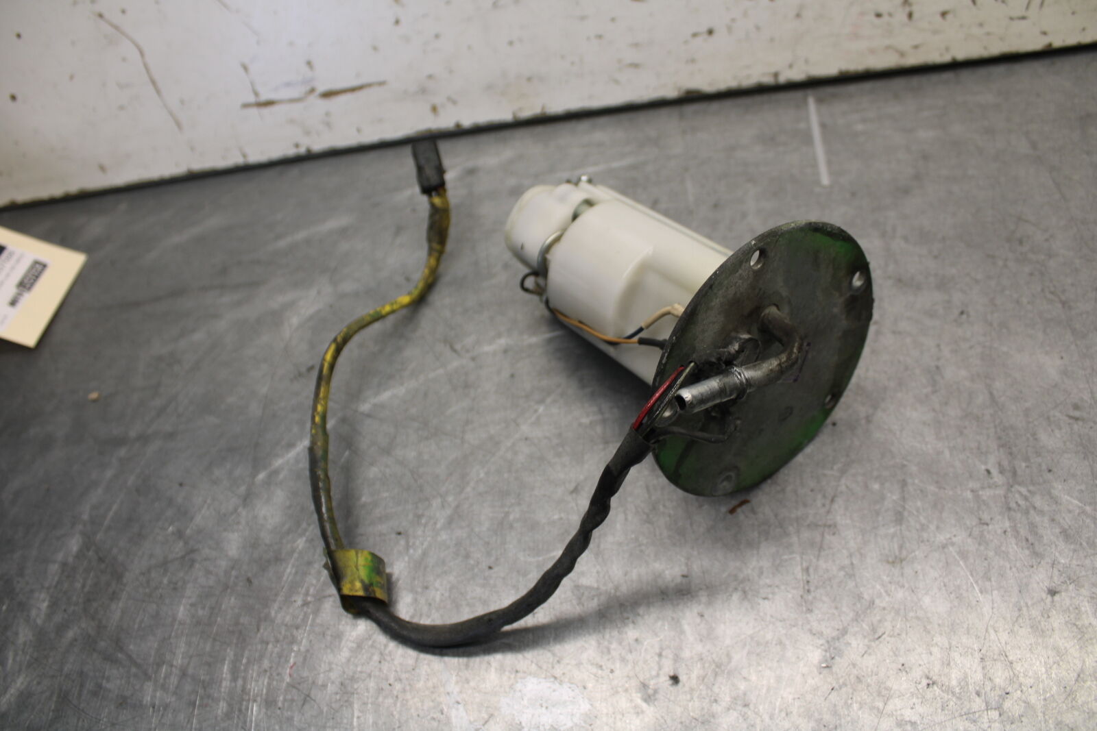 09-12 KAWASAKI NINJA ZX6R FUEL PUMP GAS PETROL SENDER UNIT 49040-0023 BB656