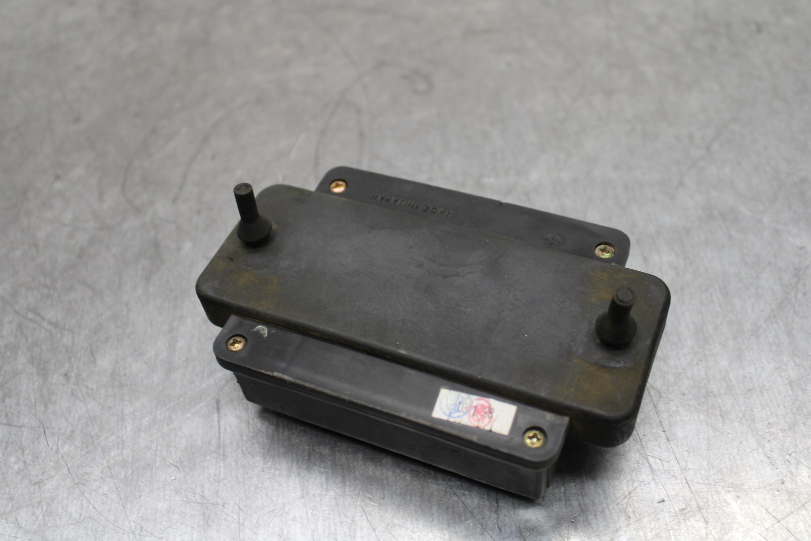 03-08 KAWASAKI VULCAN 1600 FUSE BOX BB123