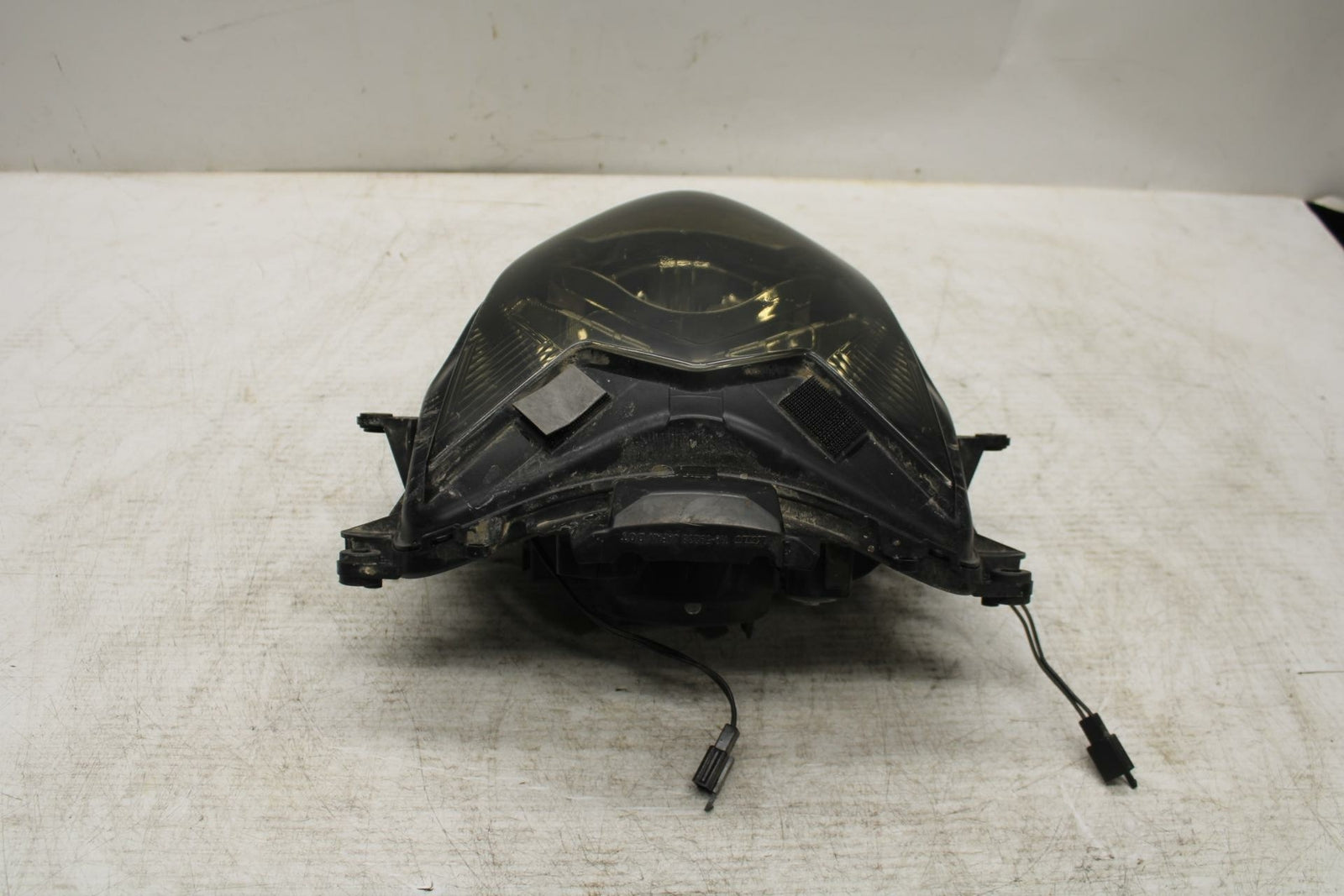 11-19 SUZUKI GSXR600 FRONT HEADLIGHT HEAD LIGHT LAMP BB371