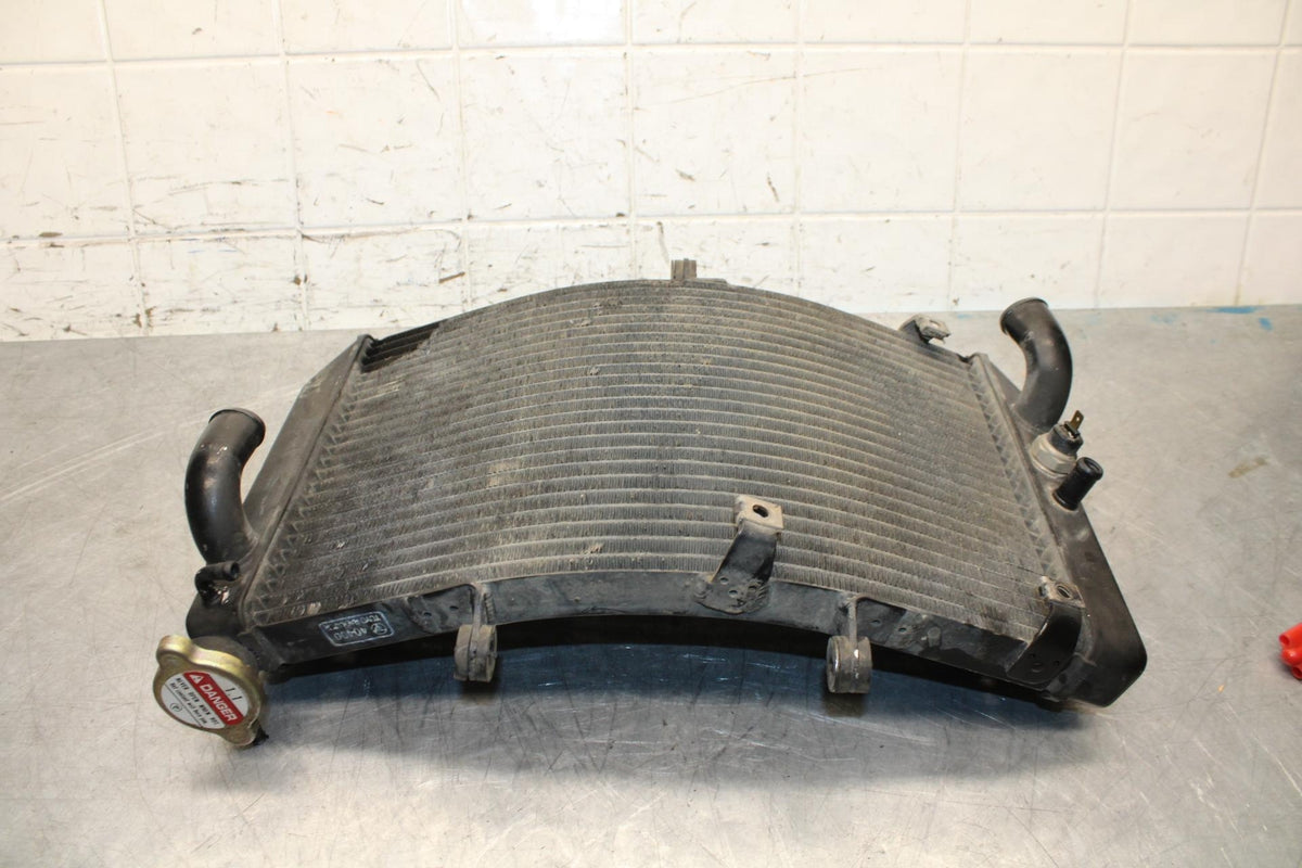 2000 Honda CBR600F4 ENGINE RADIATOR COOLING RADIATER 19010-MBW-671 BB552