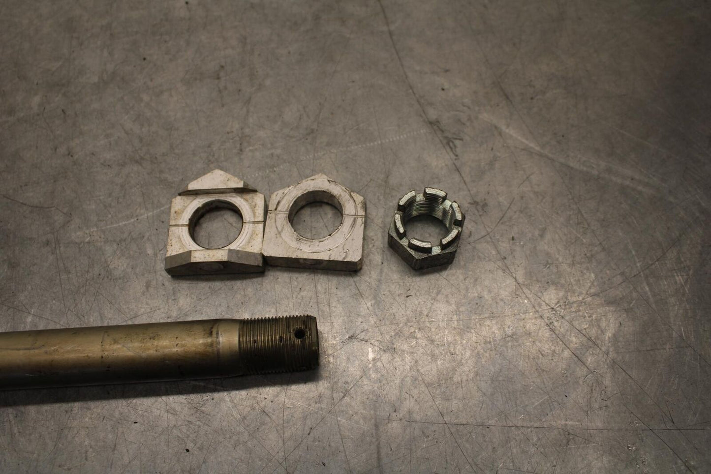 2012 Kawasaki Ninja ZX14R ZX1400E REAR AXLE BACK WHEEL RIM PIVOT BOLT AXEL BB60