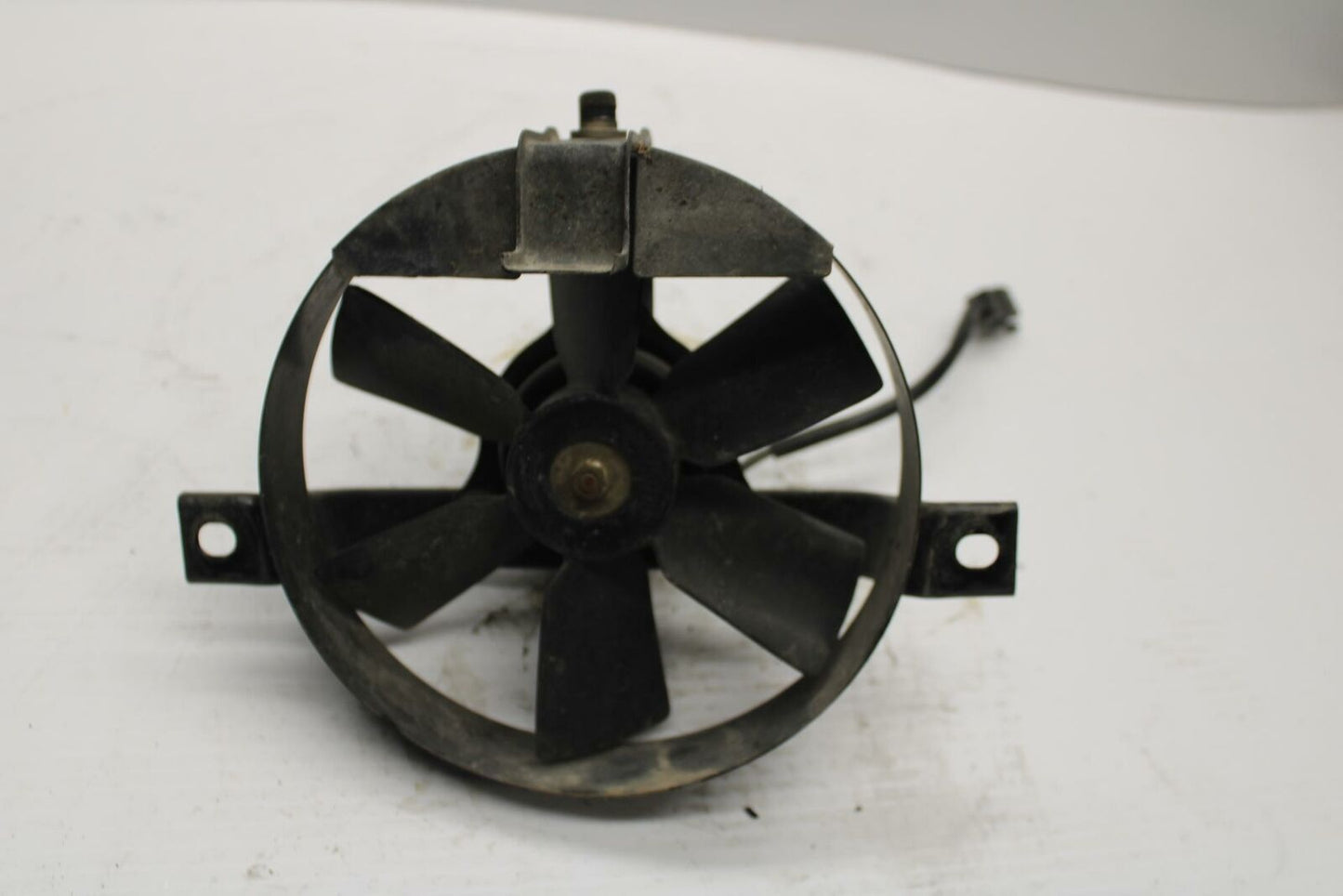 84-85 HONDA V30 MAGNA ENGINE RADIATOR COOLING FAN BB251