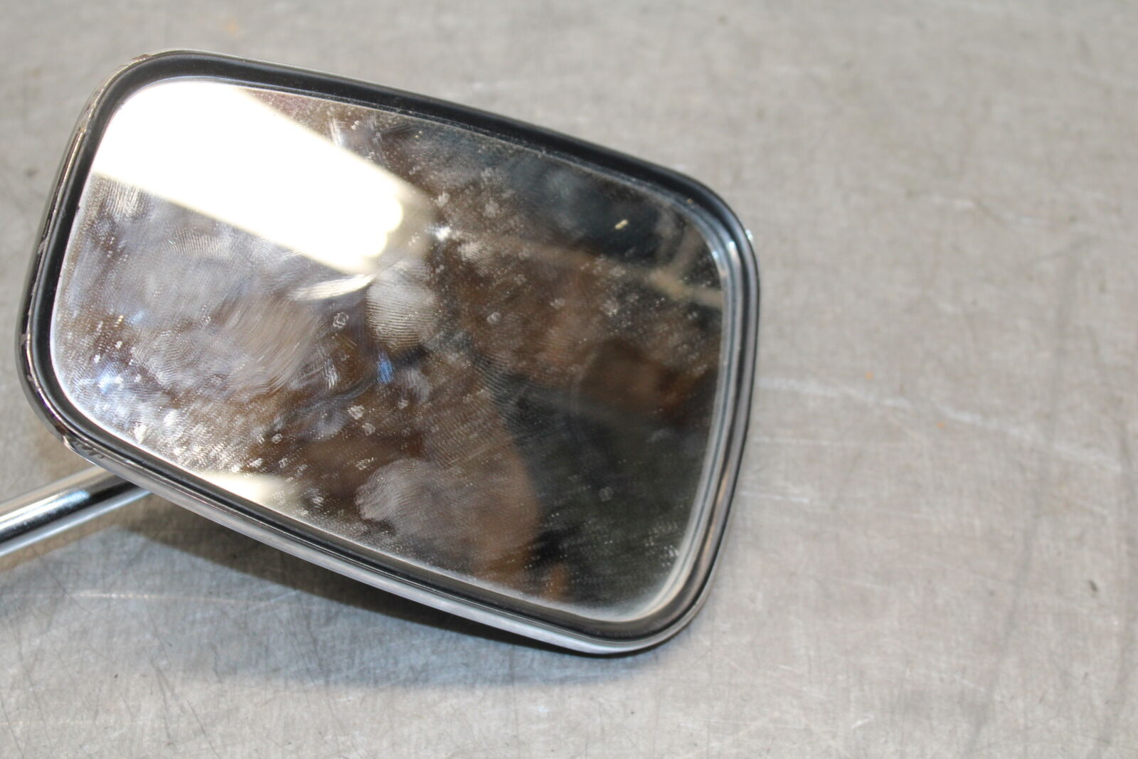 85-86 SUZUKI MADURA 1200 RIGHT SIDE REAR VIEW MIRROR  BB691