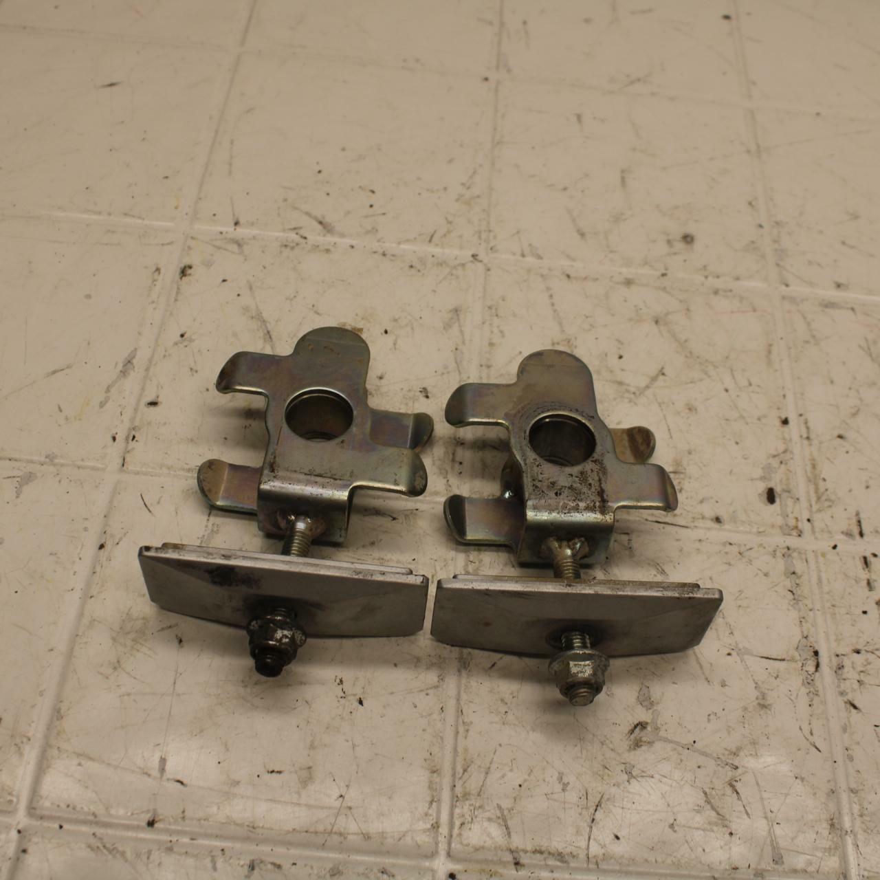 03-07 SUZUKI SV650 ABS SWINGARM CHAIN TENSIONER ADJUSTMENT BRACKETS BB22 