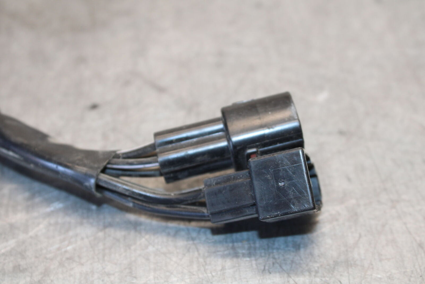 11-24 SUZUKI GSXR750 OEM RECTIFIER VOLTAGE REGULATOR BB687