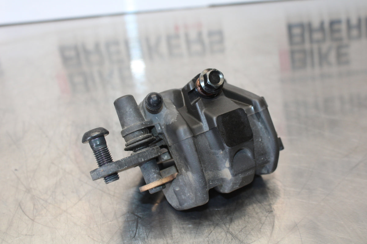 23 YAMAHA YZF R3 RIGHT FRONT BRAKE CALIPER BB147