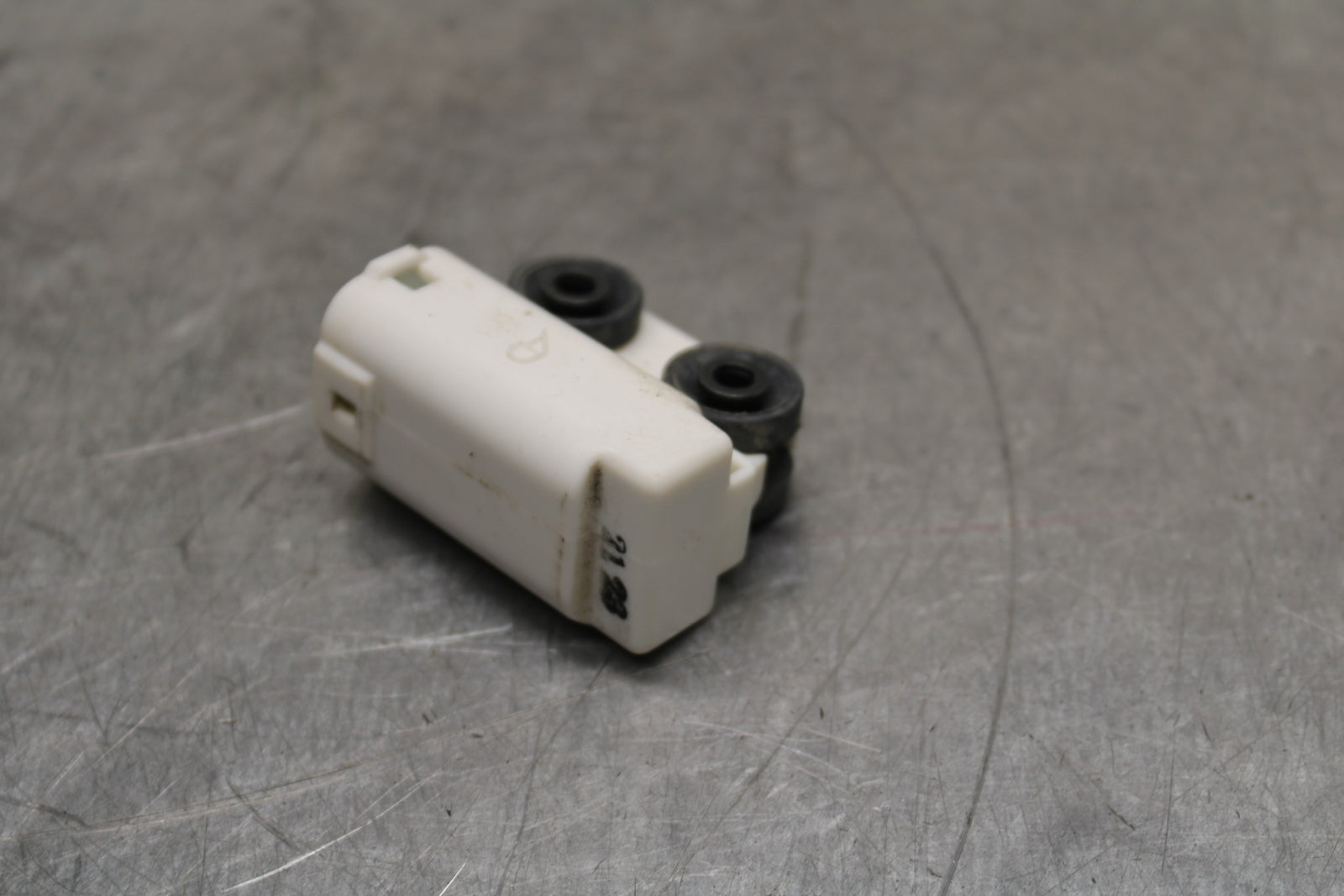 19-24 YAMAHA R3 TIP OVER BANK ANGLE CRASH SENSOR SWITCH  BB736