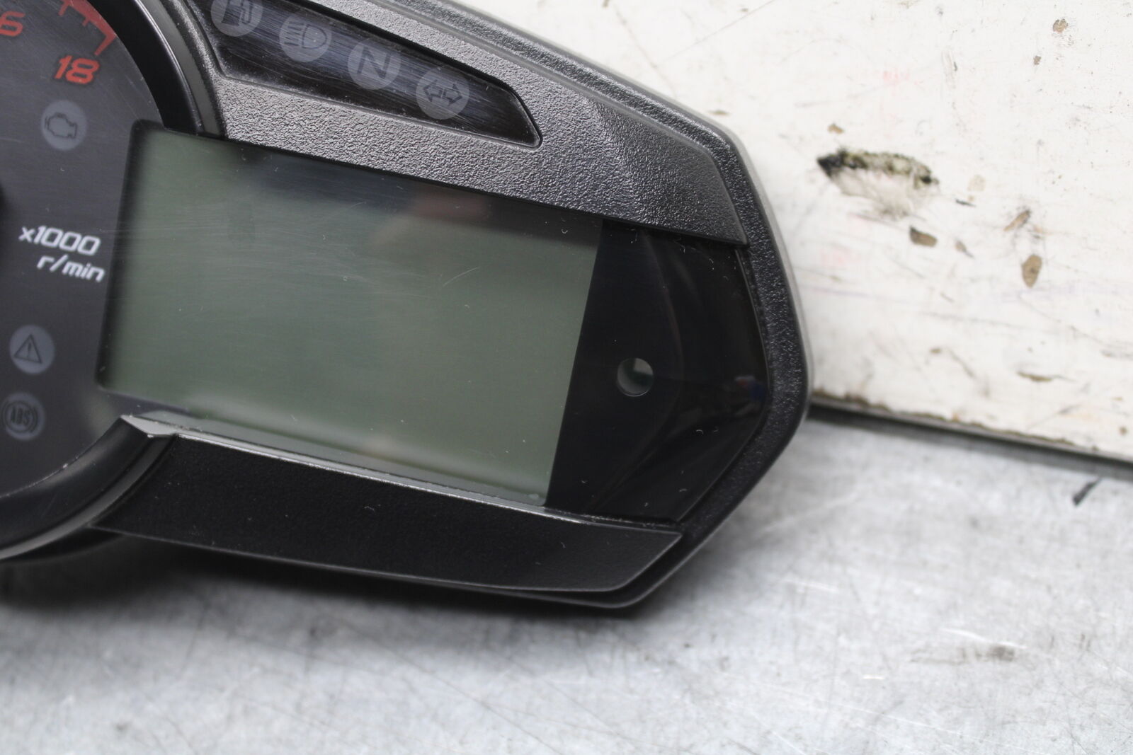 13-18 KAWASAKI NINJA ZX6R SPEEDO TACH GAUGES DISPLAY CLUSTER SPEEDOMETER BB666