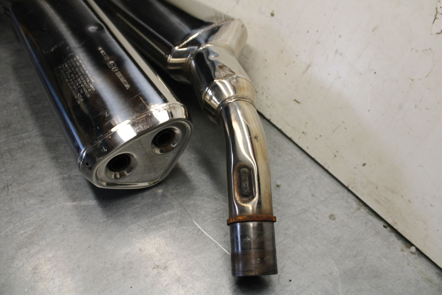 04-12 HONDA ST1300A MUFFLER EXHAUST SILENCER PIPE BB669