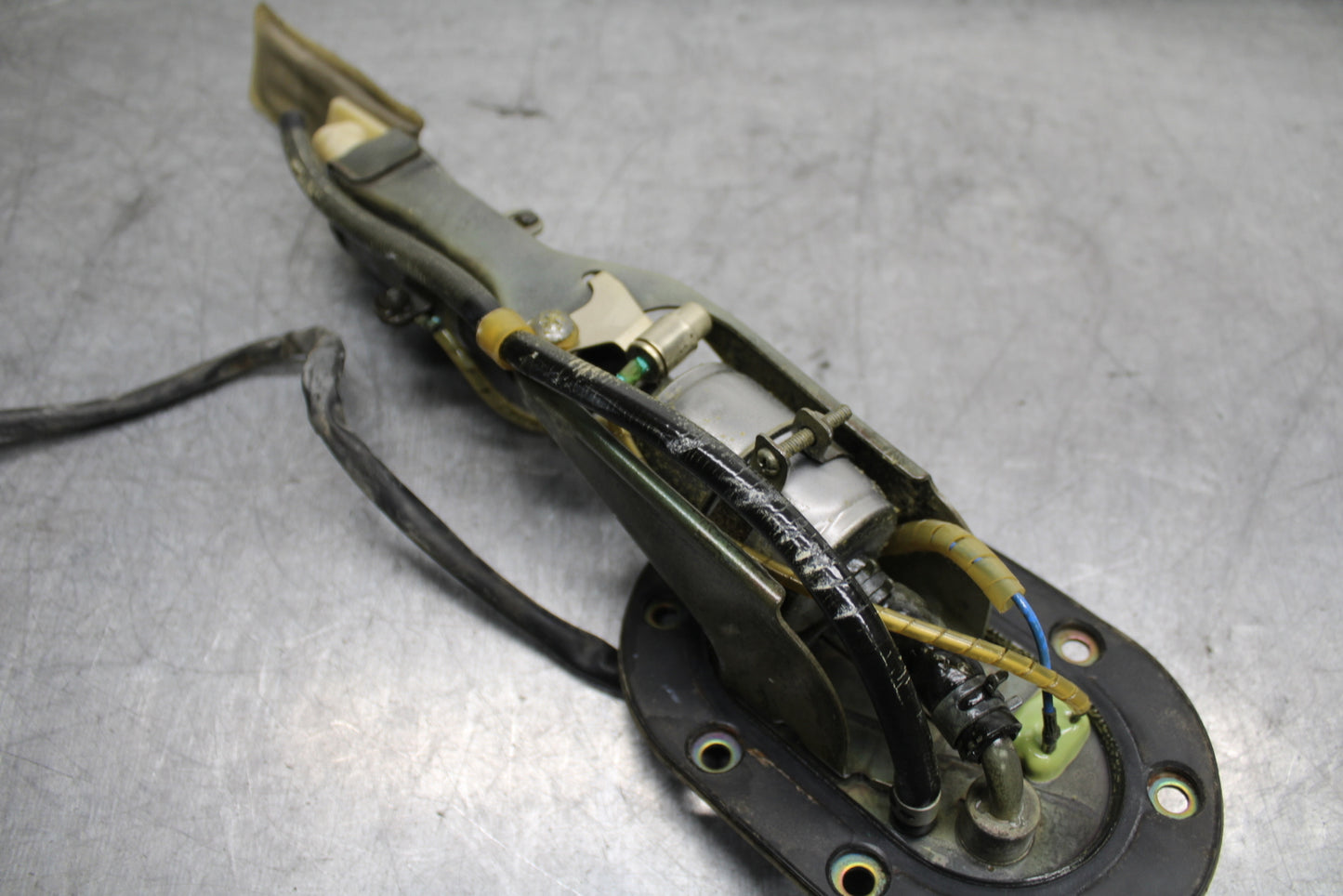 02-04 HONDA VTX1800S FUEL GAS PUMP BB712