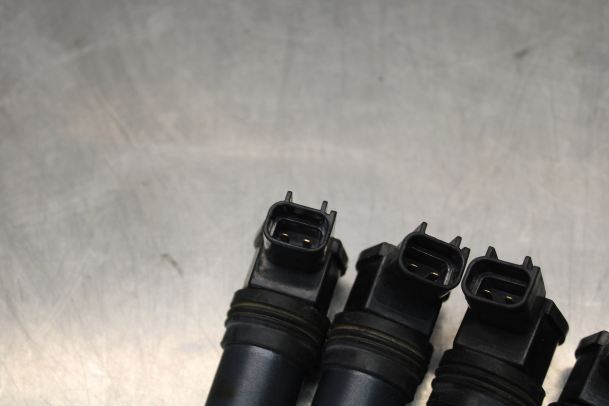04-05 HONDA CBR1000RR IGNITION COILS COIL SPARK PLUG CAPS BB285