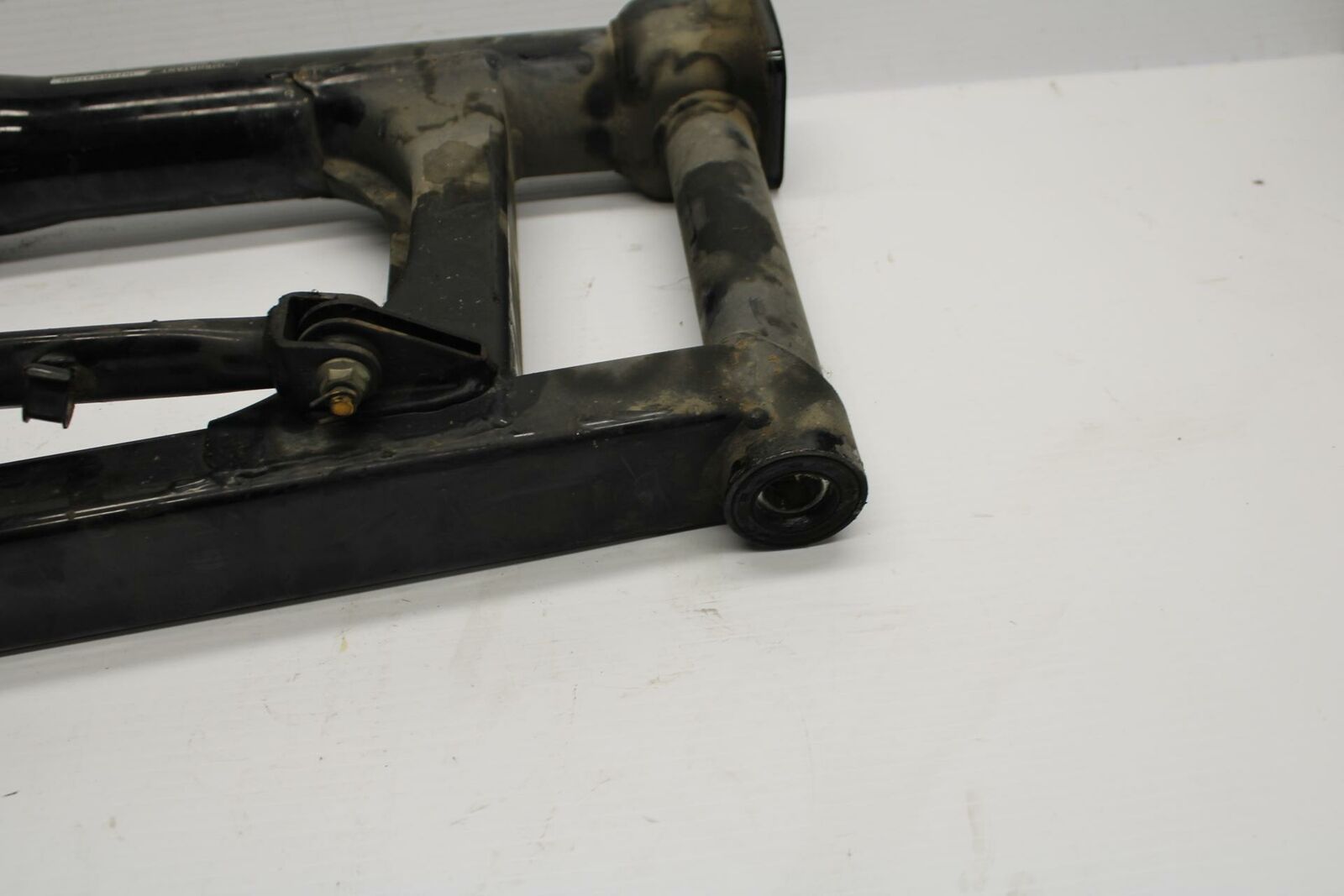 83-86 HONDA V65 MAGNA REAR SWINGARM SUSPENSION ARM BB236