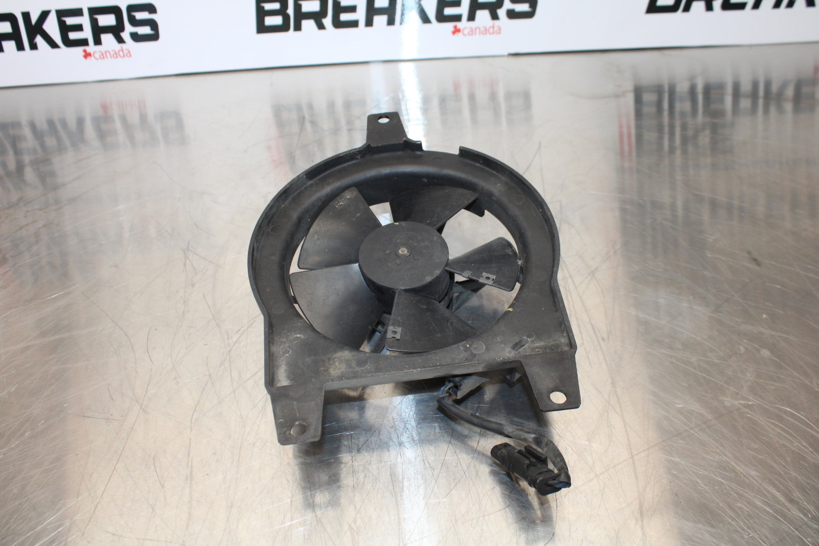 06-12 BMW F800ST ENGINE RADIATOR COOLING FAN BB144