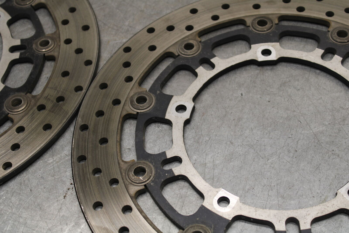 08-16 YAMAHA YZF R6 FRONT LEFT RIGHT BRAKE ROTORS DISCS 13S-2581T-00-00 BB247