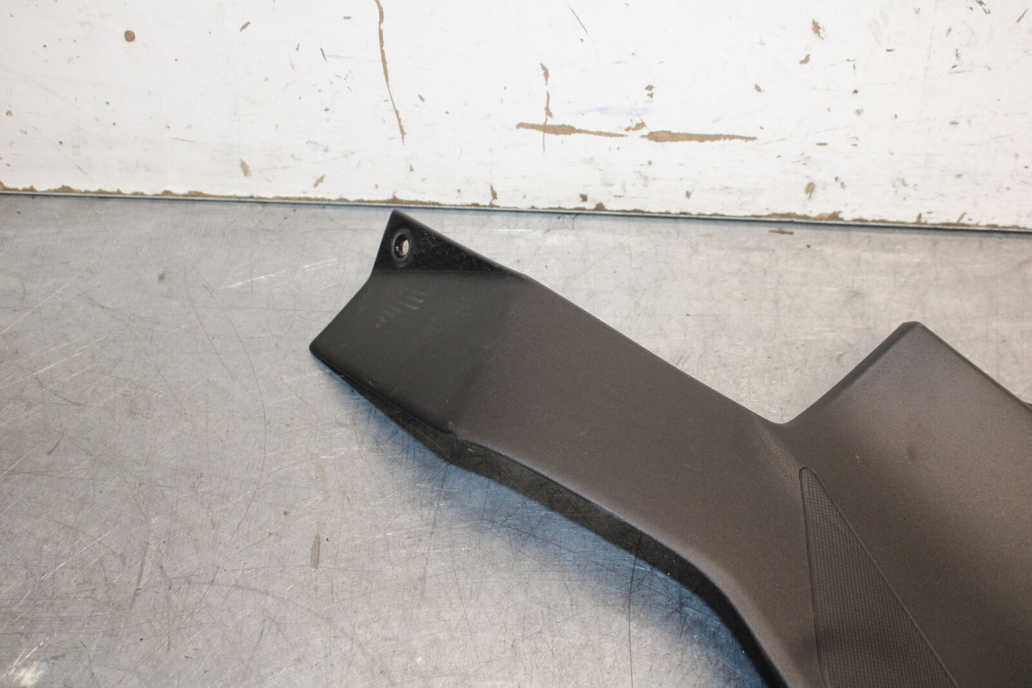 18-23 KAWASAKI NINJA 400 RIGHT LEFT FRONT SIDE SEAT PANELS TRIMS  BB679