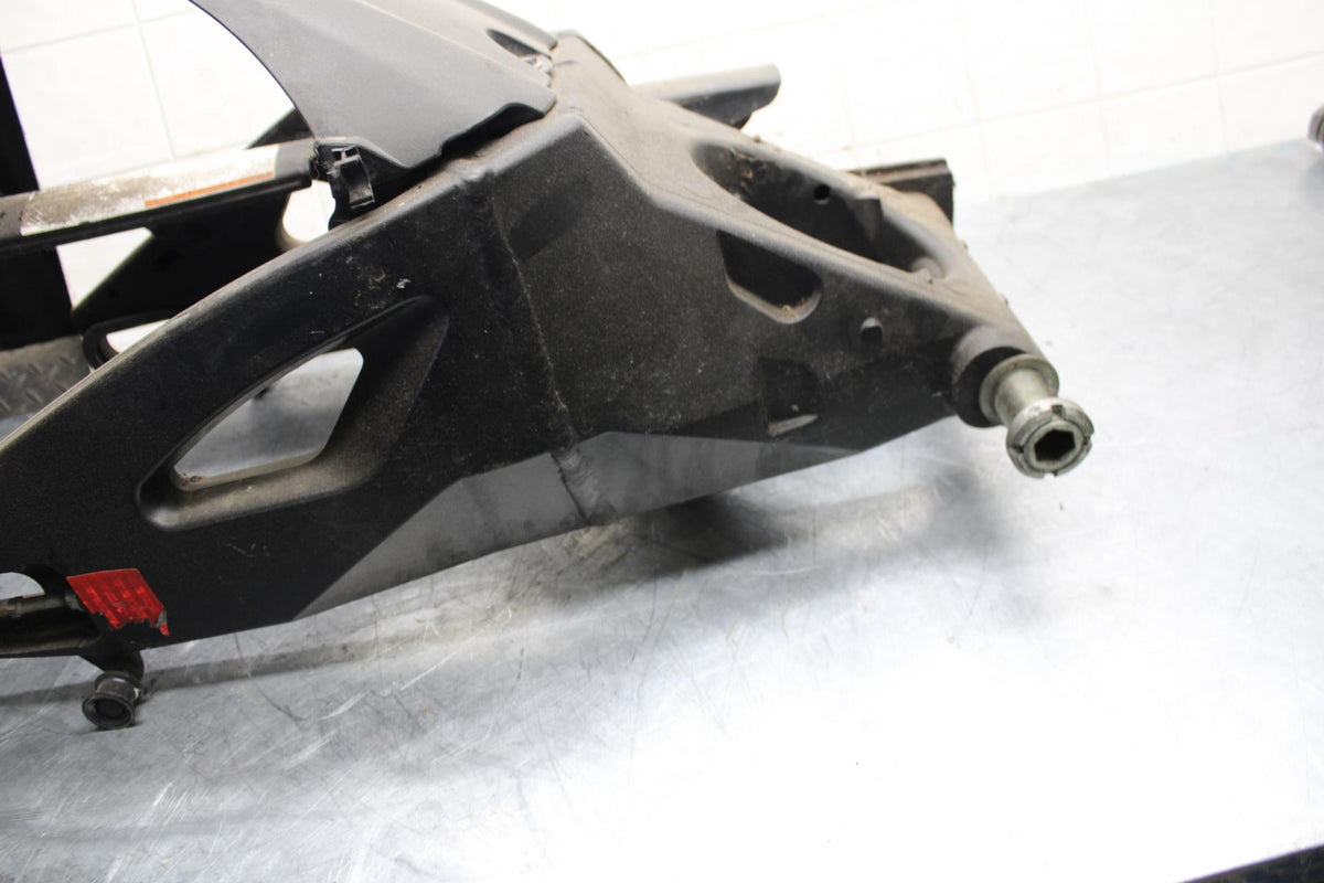 2008 Suzuki GSXR1000 SWINGARM BACK SUSPENSION SWING ARM 61000-21H00-YAP BB519