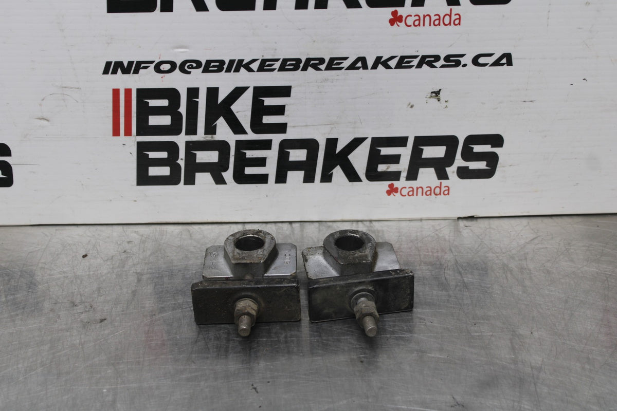 06 KAWASAKI Z750 SWINGARM CHAIN TENSIONER ADJUSTMENT BRACKETS  BB837