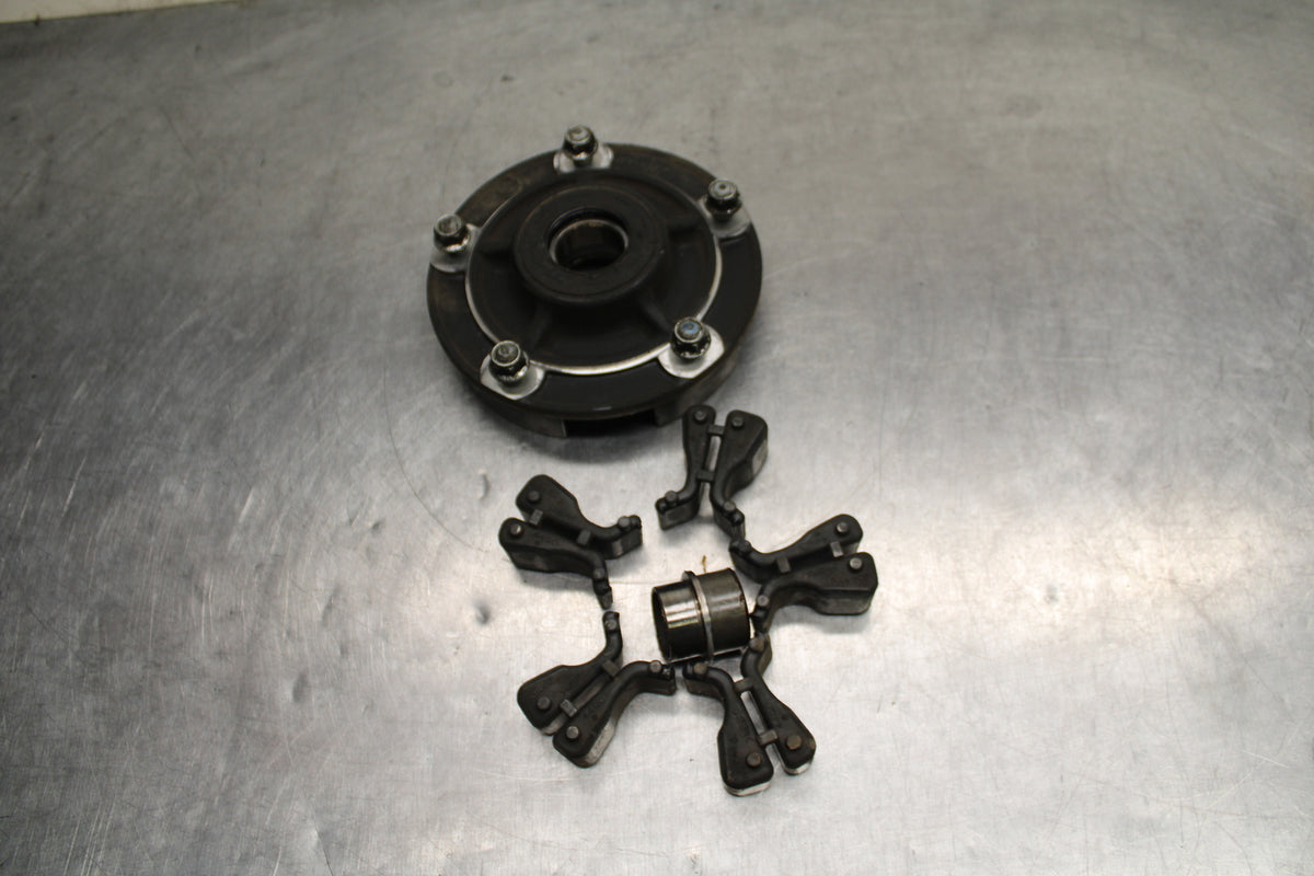 09 SUZUKI GSXR600 REAR HUB & SHOCK DAMPERS CUSH ABSORBERS BB759