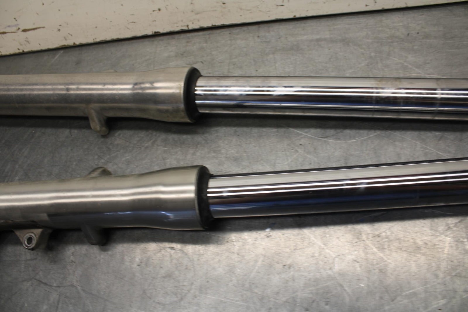 01-02 HONDA SHADOW SPIRIT 750 FRONT FORKS SHOCK SUSPENSION SET PAIR BB632