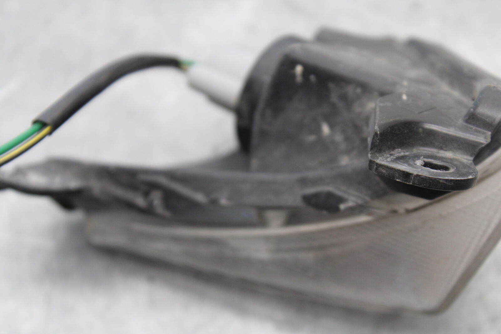 09-12 KAWASAKI NINJA ZX6R ZX600R RIGHT FRONT TURN SIGNAL LIGHT INDICATOR BB656