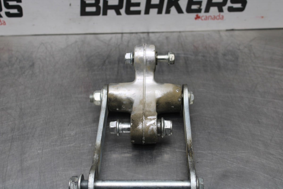 15 SUZUKI BOULEVARD C50 REAR BACK SHOCK LINK DOG BONE BB775