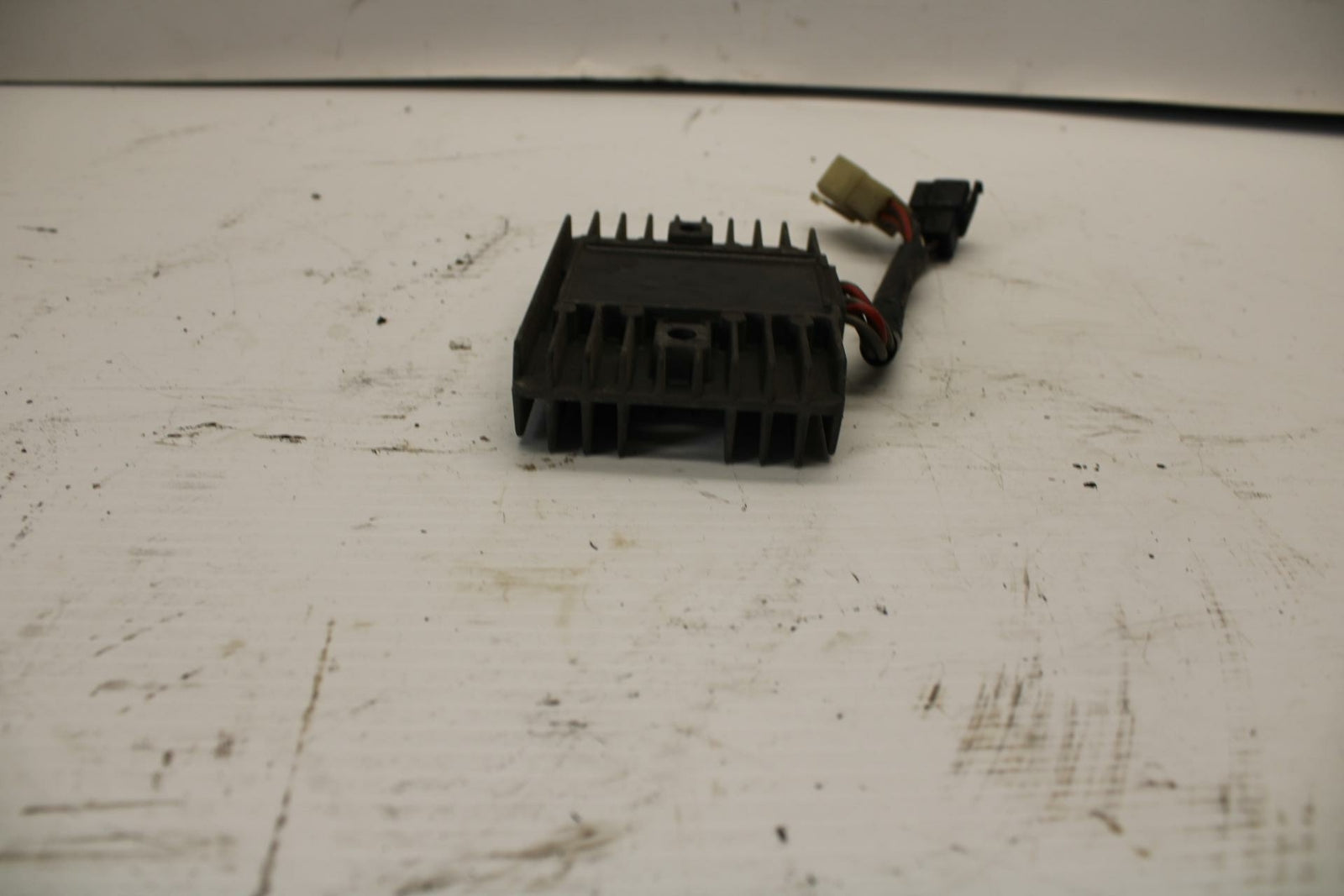 98-03 SUZUKI TL1000R RECTIFIER VOLTAGE REGULATOR BB267