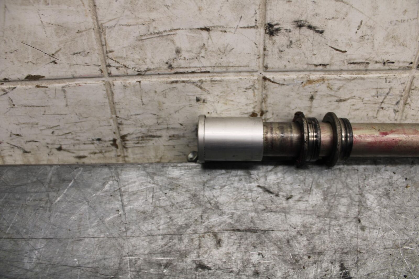 09-12 KAWASAKI NINJA ZX6R FRONT WHEEL RIM AXLE PIVOT BOLT bb544