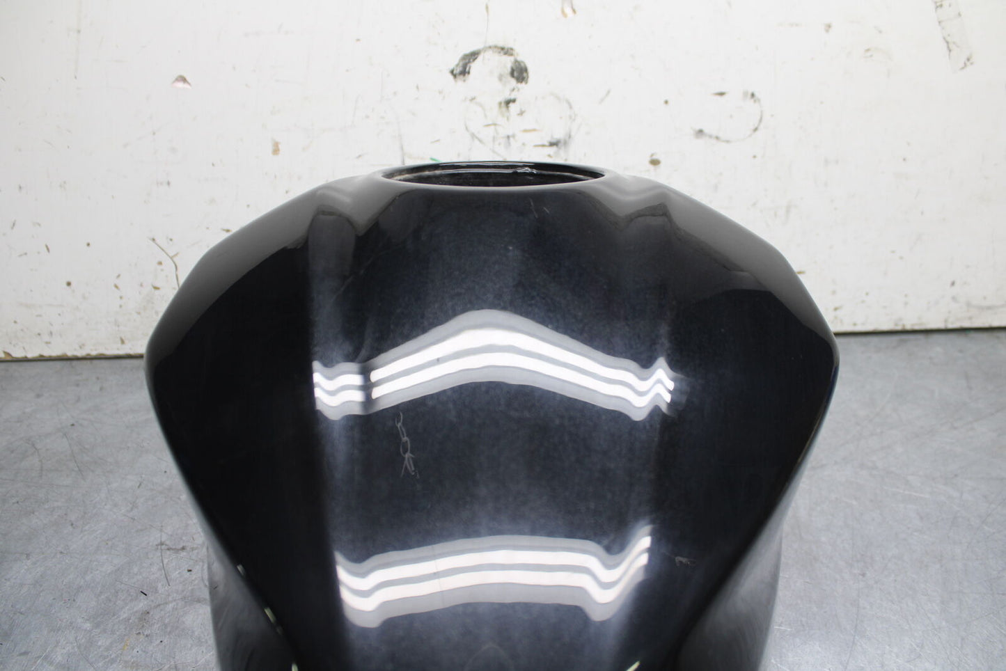 19-22 KAWASAKI Z400 GAS TANK FUEL CELL PETROL RESERVOIR BB738