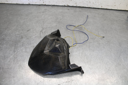 09-12 KAWASAKI NINJA ZX6R AFTERMARKET REAR TAIL TAILLIGHT BACK BRAKE LIGHT BB698