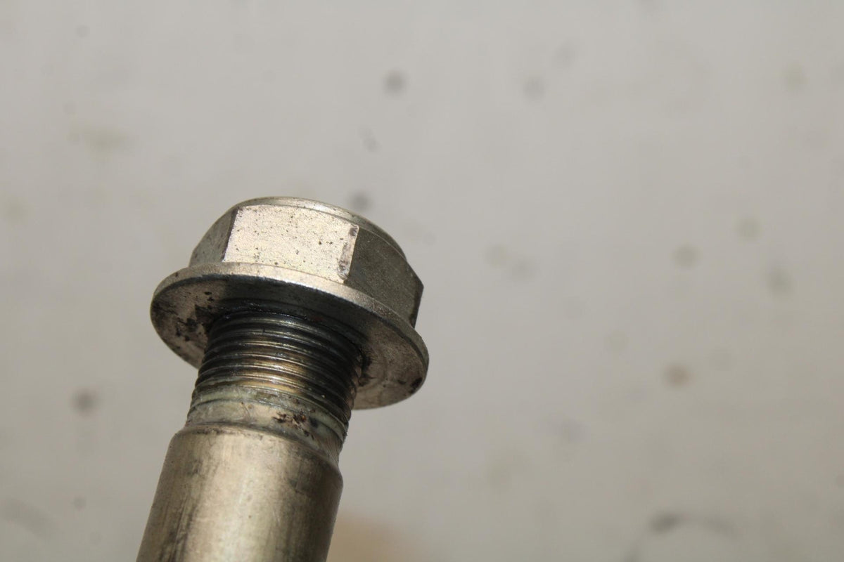 2011 Suzuki GSXR1000 REAR BACK SWINGARM BOLT SUSPENSION PIVOT AXLE BB96