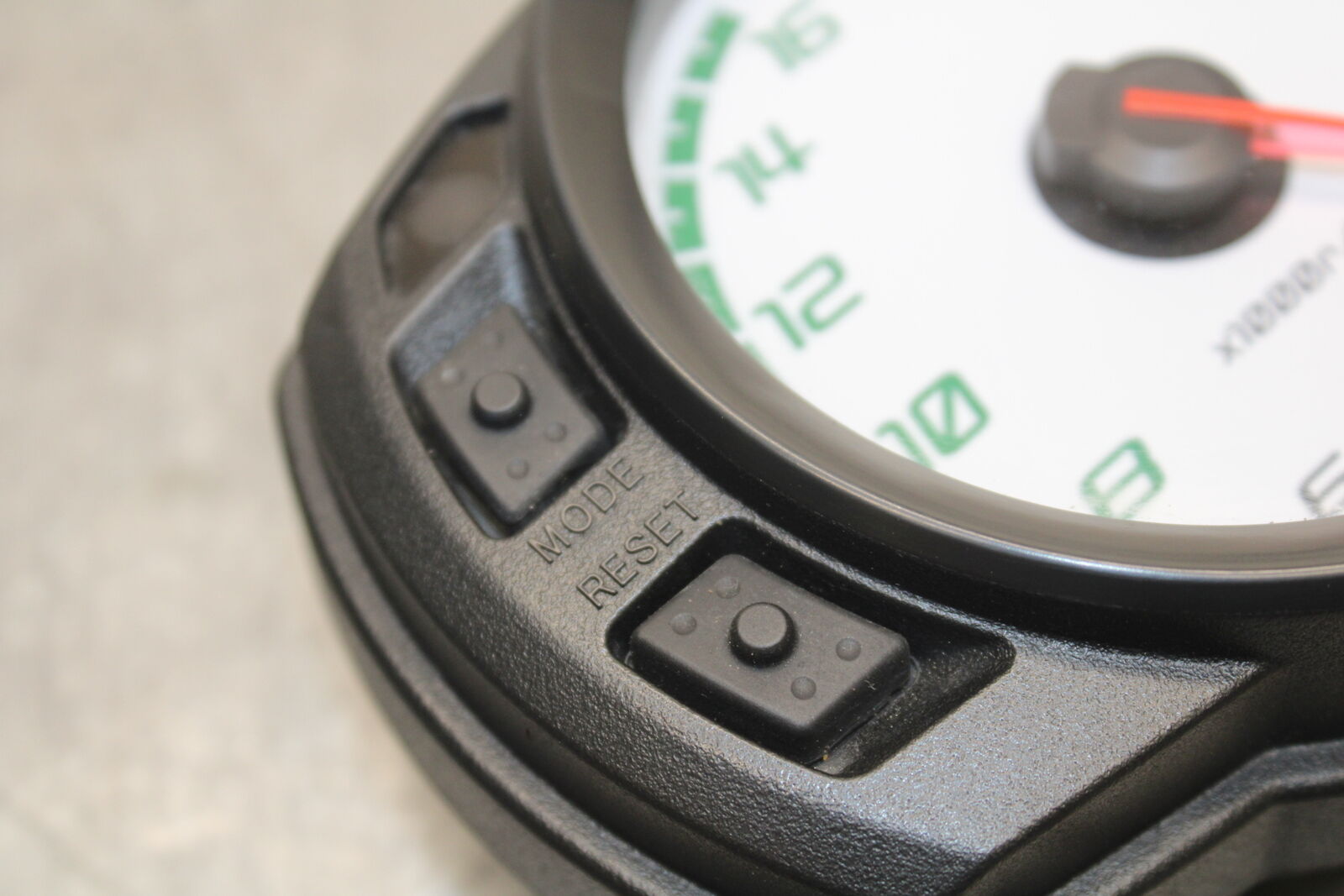 09-12 KAWASAKI NINJA ZX6R SPEEDO TACH GAUGES DISPLAY CLUSTER SPEEDOMETER BB698