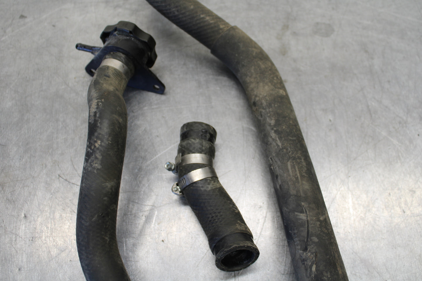 04 SUZUKI INTRUDER 800 RADIATOR HOSES ENGINE COOLANT WATER PIPES HOSE SET BB758