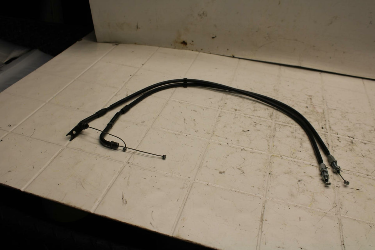 04-05 SUZUKI GSXR600 THROTTLE CABLES LINES BB20