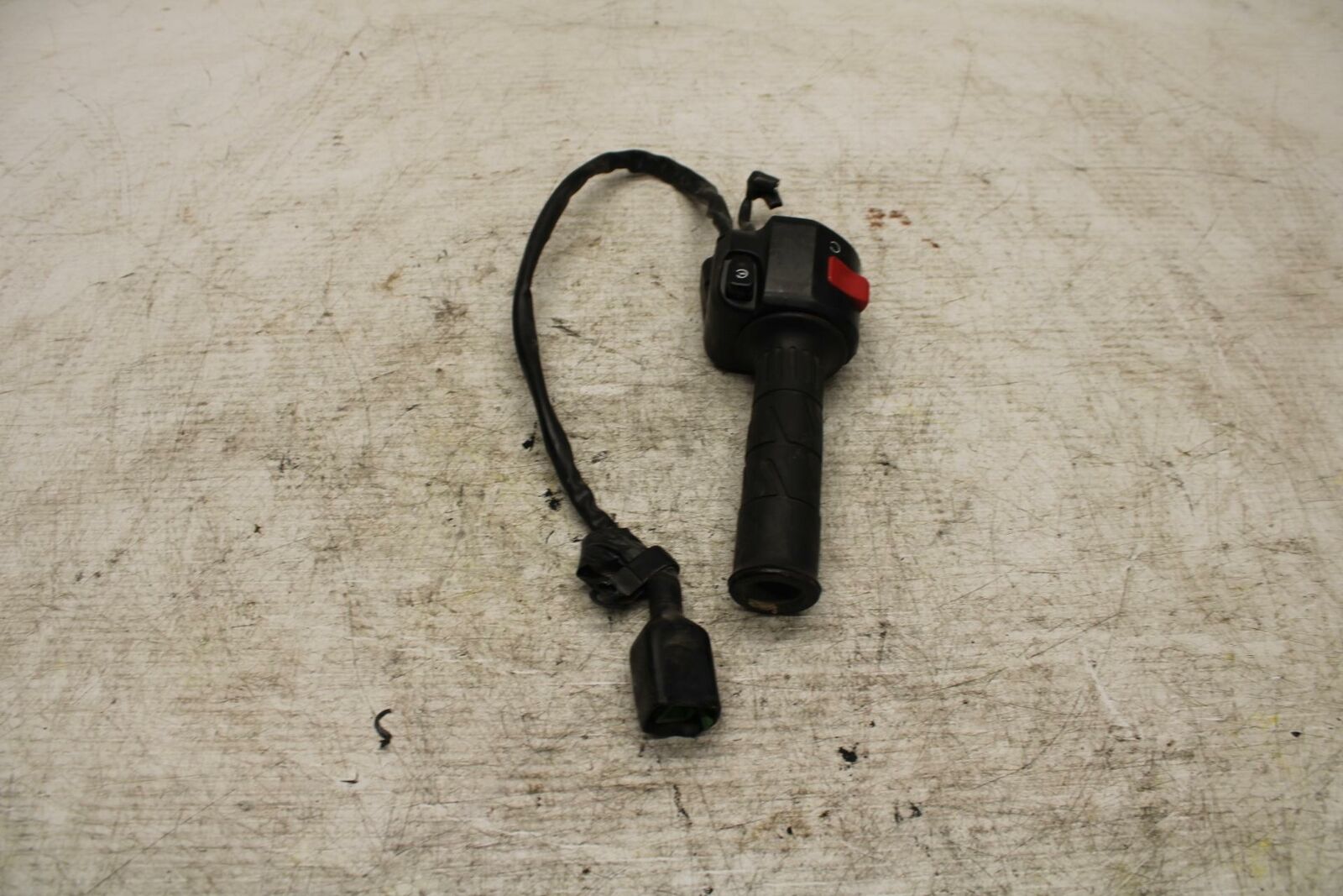 12-13 KAWASAKI EX300 NINJA RIGHT CLIP ON HANDLE KILL OFF START SWITCH BB373