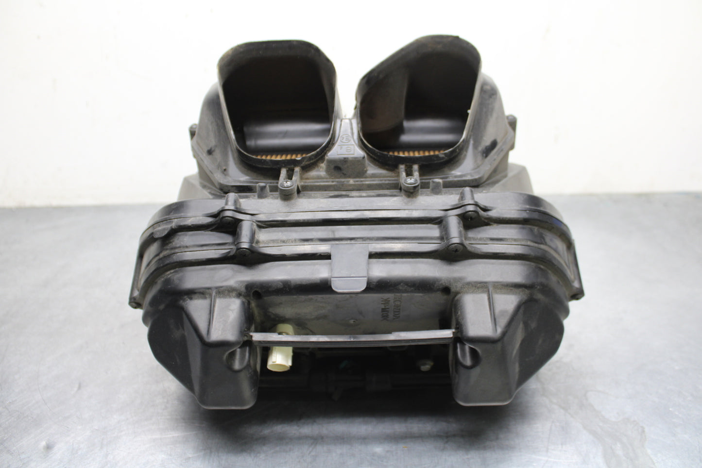 09 HONDA CBR600RR AIRBOX AIR INTAKE FILTER BOX BB760