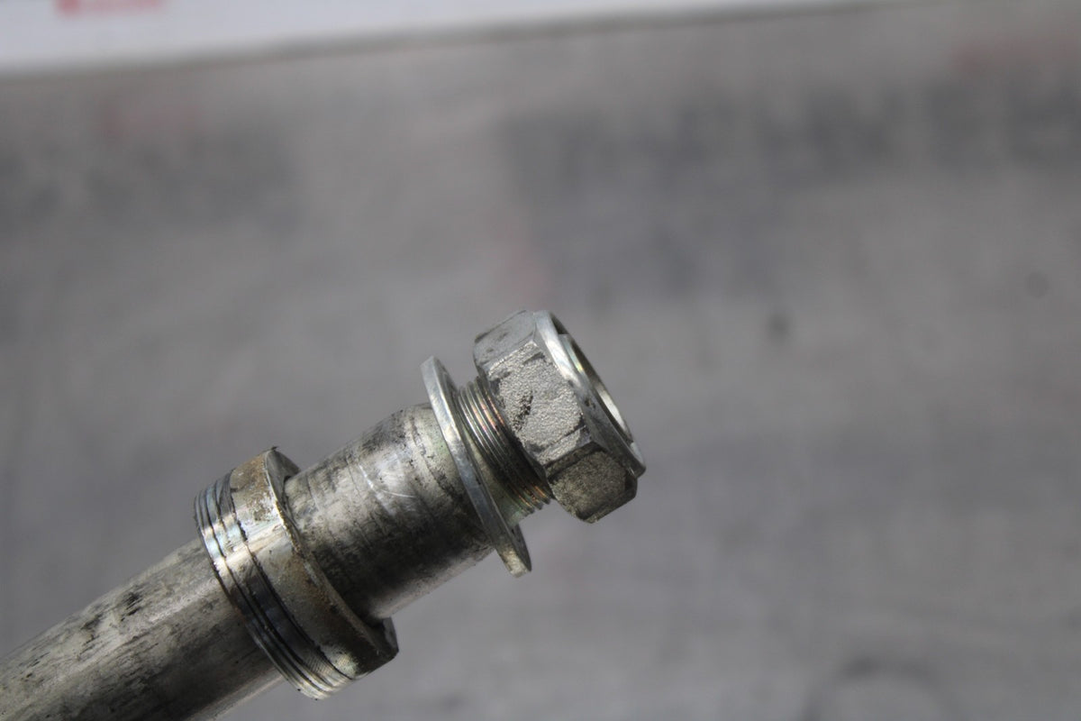 17 YAMAHA YZF R6 REAR AXLE BACK WHEEL RIM PIVOT BOLT AXEL BB922