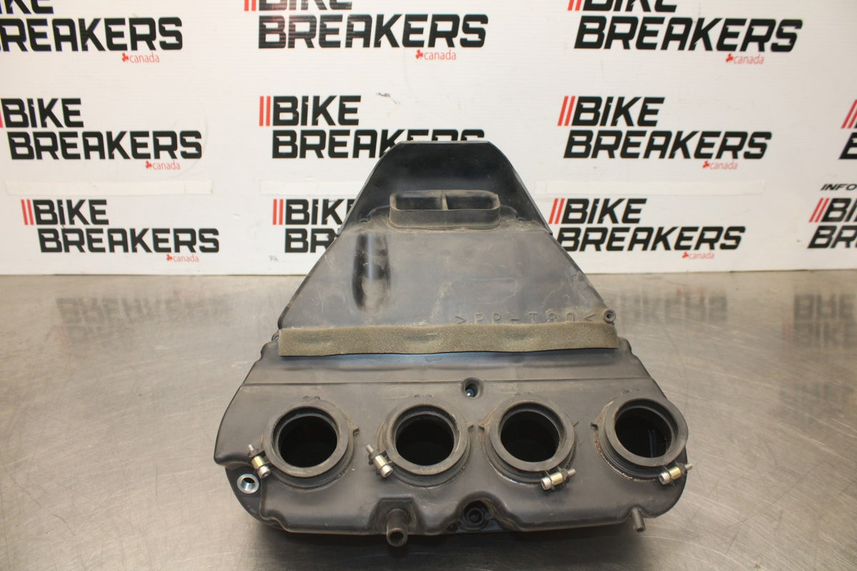 03 YAMAHA YZF R1 AIRBOX AIR INTAKE FILTER BOX BB895
