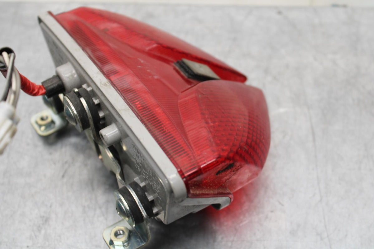 11-22 SUZUKI GSXR600 REAR TAIL TAILLIGHT BACK BRAKE LIGHT BB582