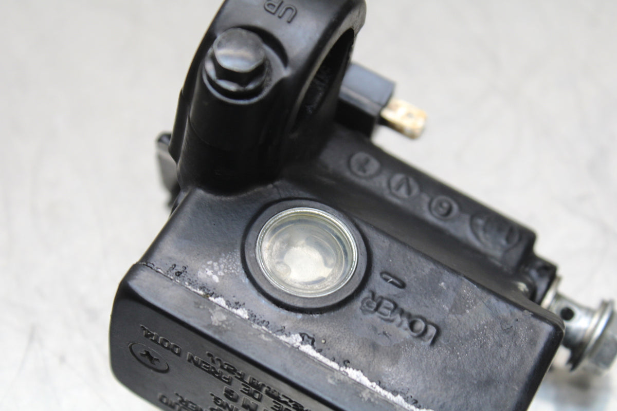 07 SUZUKI BANDIT 600F FRONT BRAKE MASTER CYLINDER BB328