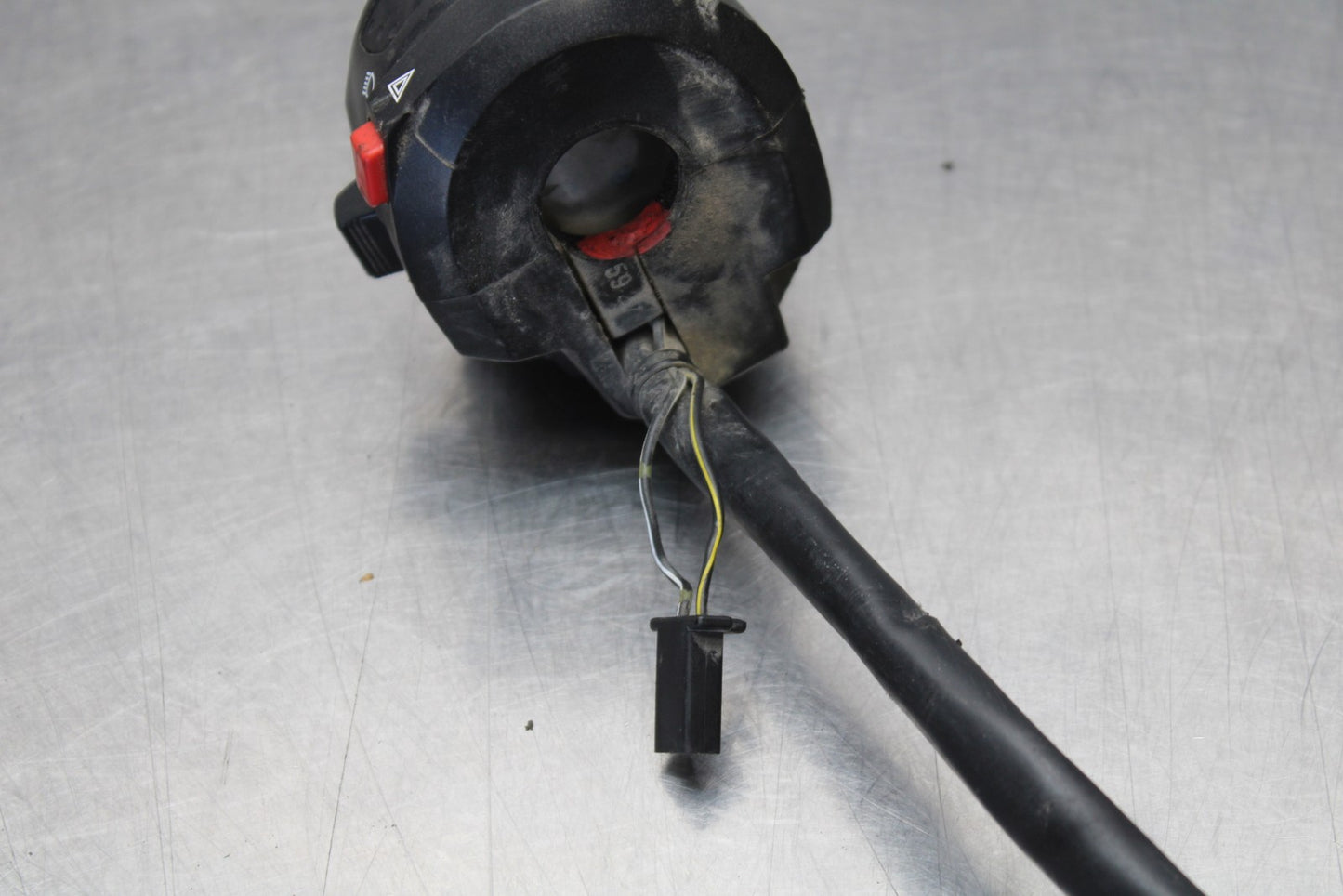 05-06 SUZUKI GSXR1000 LEFT CLIP ON HANDLE HORN SIGNALS SWITCH SWITCHES BB773