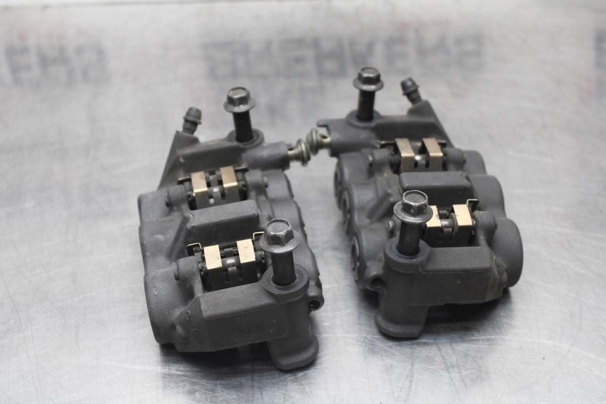 07 YAMAHA YZF R1 RIGHT LEFT FRONT BRAKE CALIPER SET PAIR CALIPERS BB826