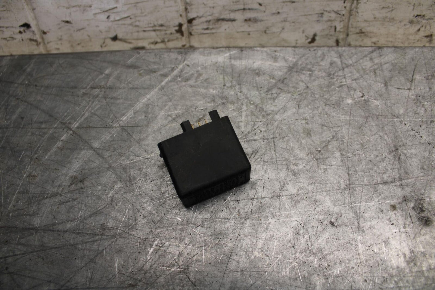 2007 Suzuki Boulevard M50B FUEL PUMP RELAY FLASHER SWITCH 38610-03F00 BB537