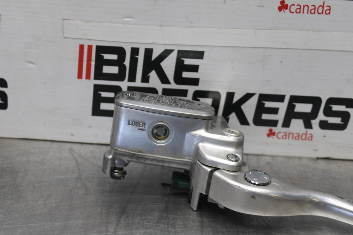 05-09 SUZUKI BOULEVARD C90 CLUTCH MASTER CYLINDER BB918