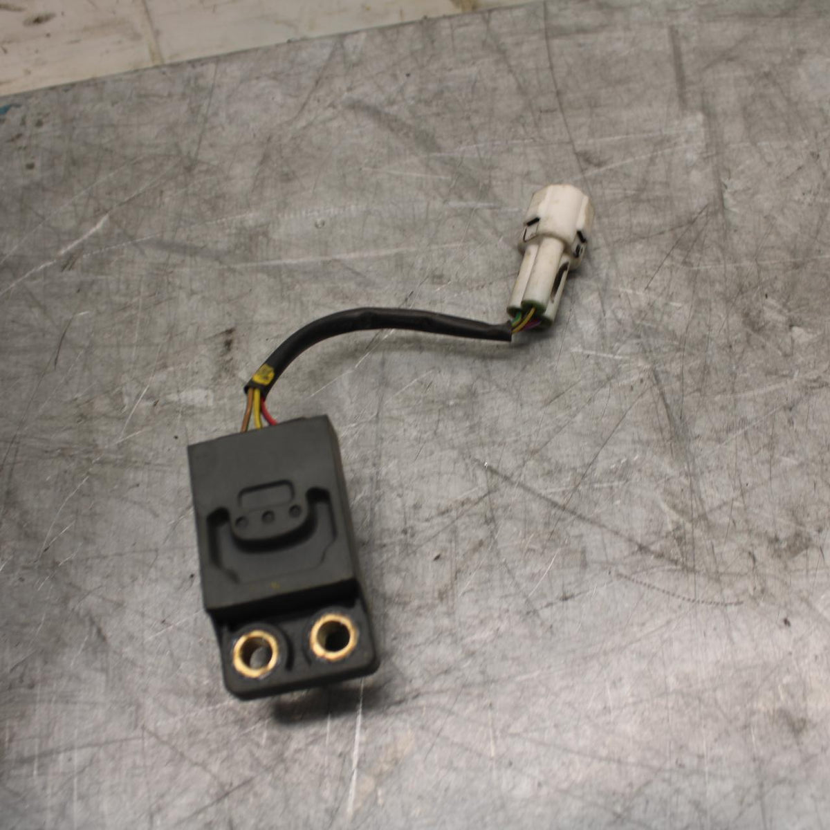 21 HUSQVARNA VITPILEN 401 TIP OVER BANK ANGLE CRASH SENSOR SWITCH  BB467