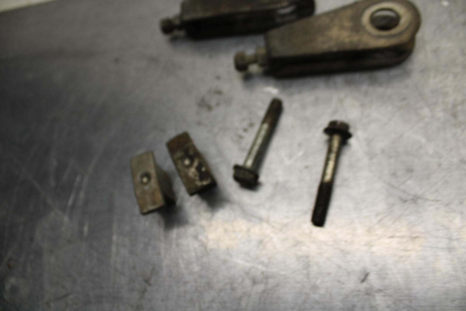 75 SUZUKI GT 550 SWINGARM CHAIN TENSIONER ADJUSTMENT BRACKETS  BB72