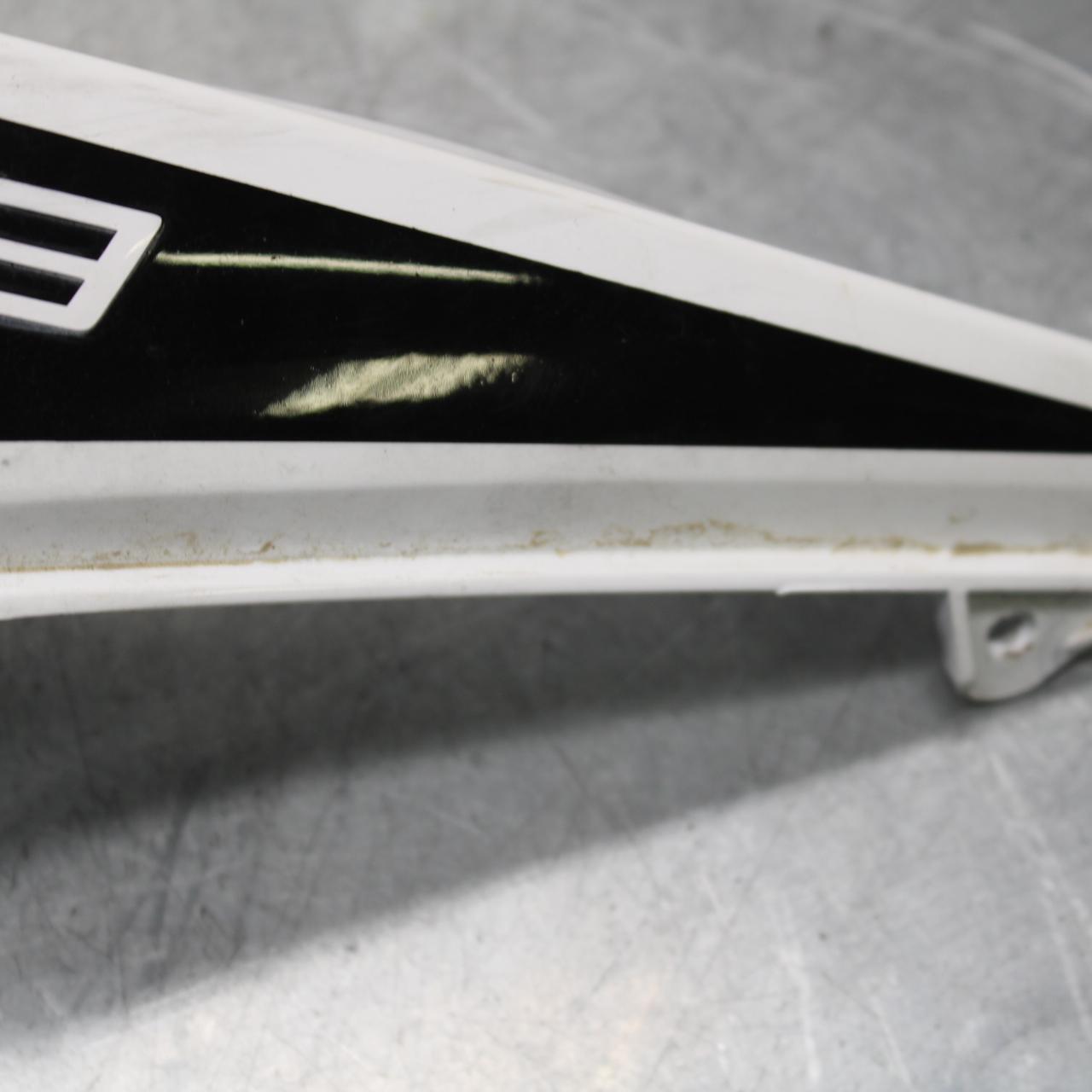 21 KAWASAKI NINJA ZX6R RIGHT REAR BACK TAIL FAIRING COWL SHROUD BB647