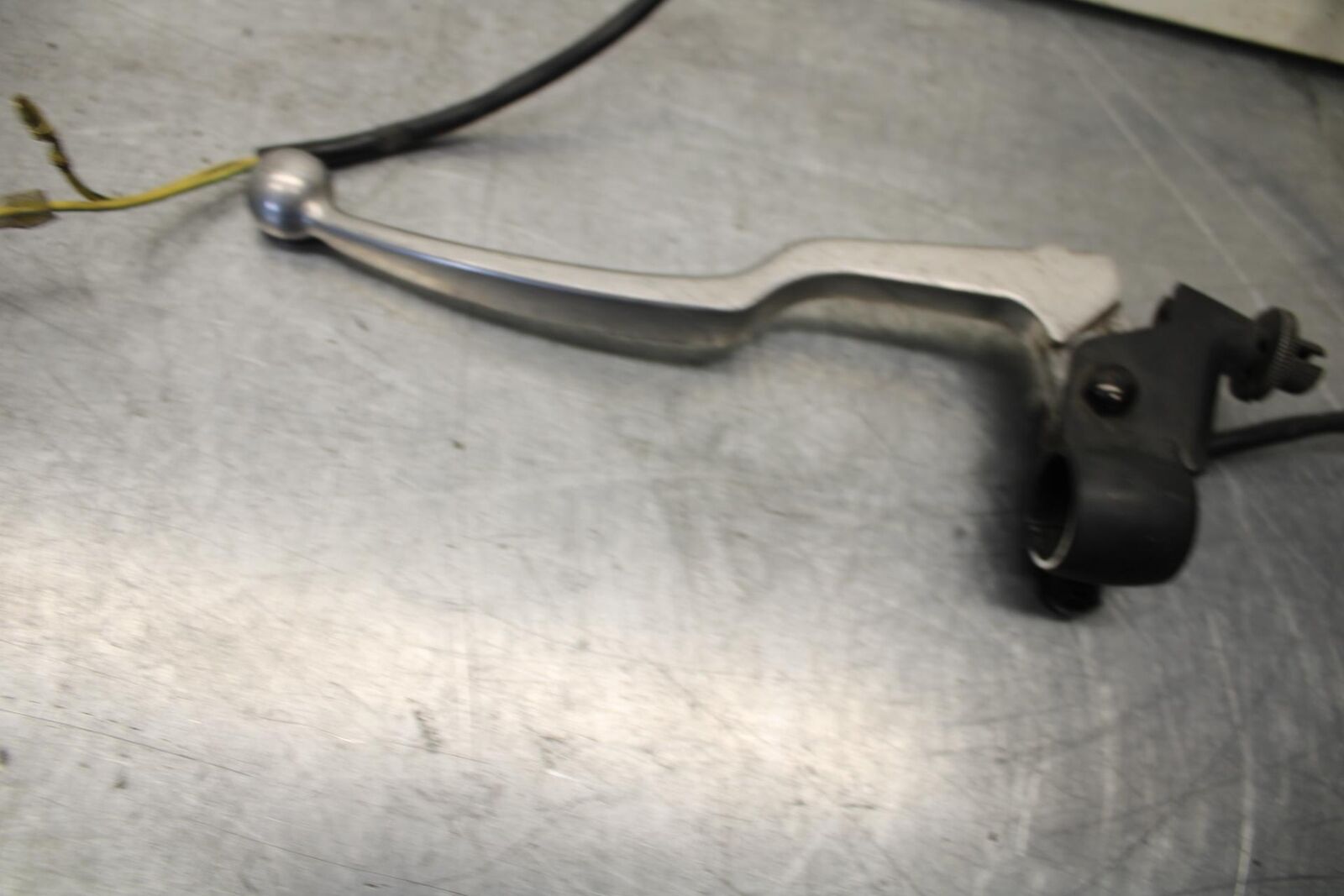 1995 Suzuki RF600R CLUTCH PERCH MOUNT WITH LEVER  BB615